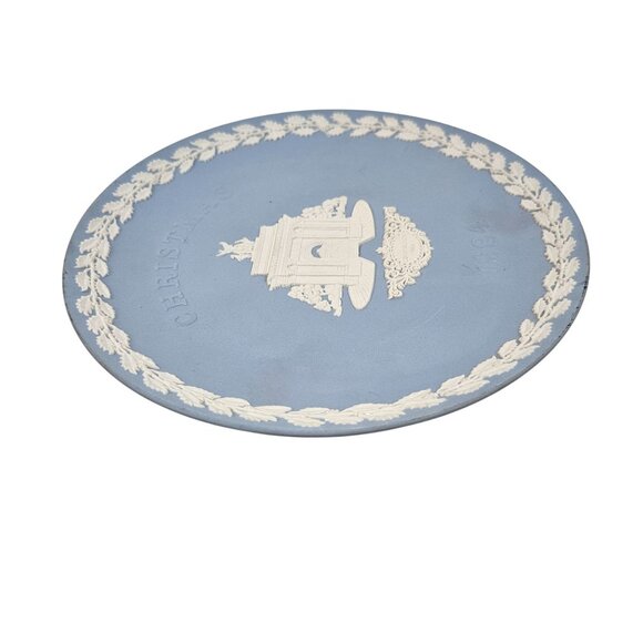Vintage Wedgwood Collector Plate Constitution Hill 84 Christmas Blue Jasperware - Picture 8 of 9